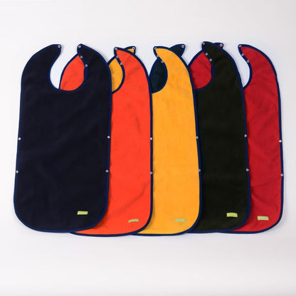 R196 Fleecey's Adult Bib